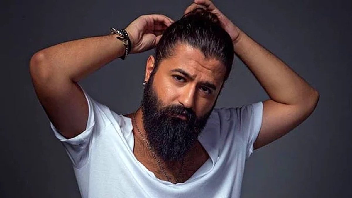 Koray Avcı şehir hayatını terk etti: Babasından yadigar tekneye yerleşti!
