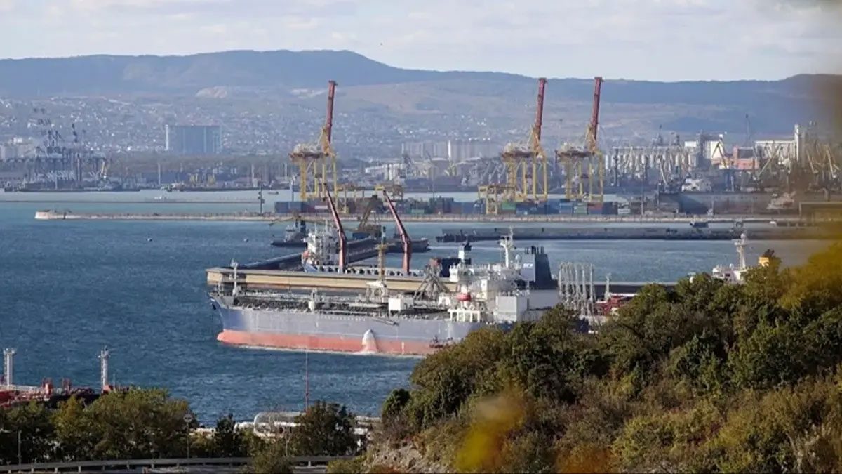 Karadeniz’de petrol yüklemeleri yeniden durduruldu