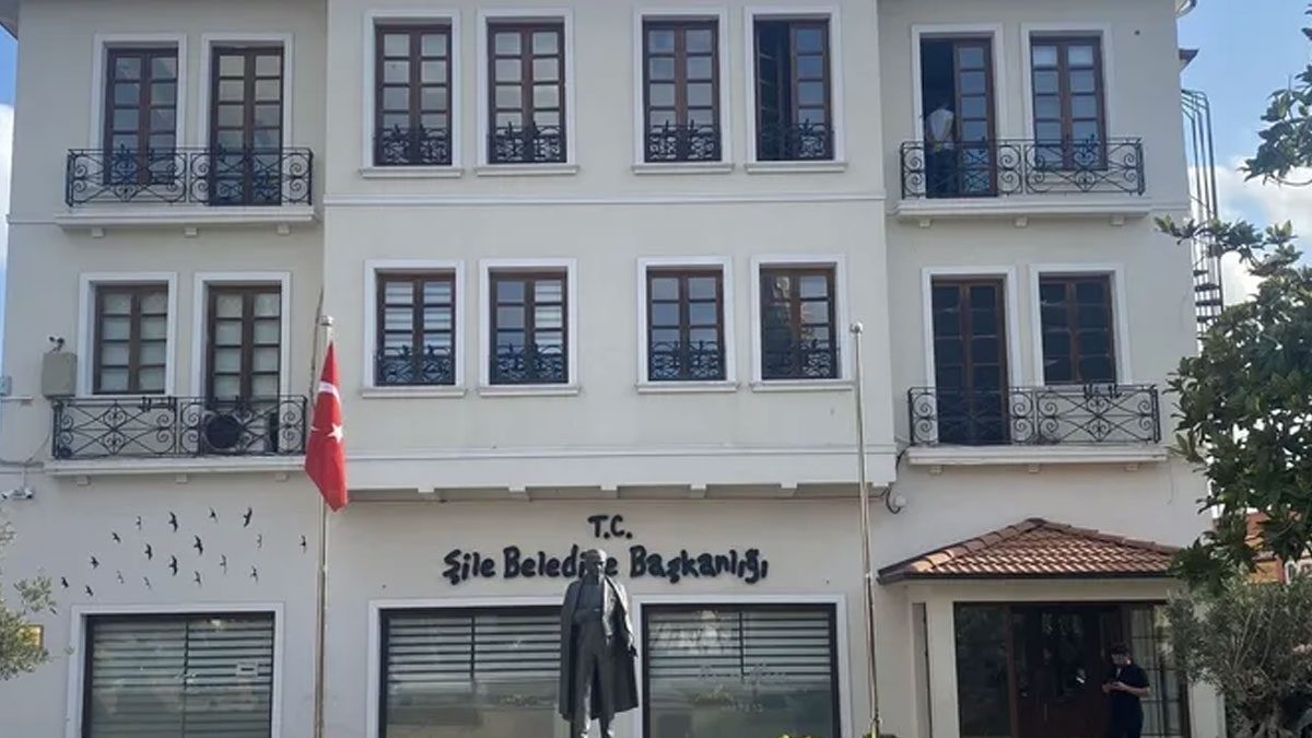 Şile Belediyesi Başkanvekili Terzi CHP’den istifa etti