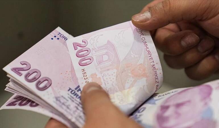 Üniversiteliye aylık 13 bin 750 TL burs müjdesi: Bakanlık başvuru şartlarını ve tarihini açıkladı