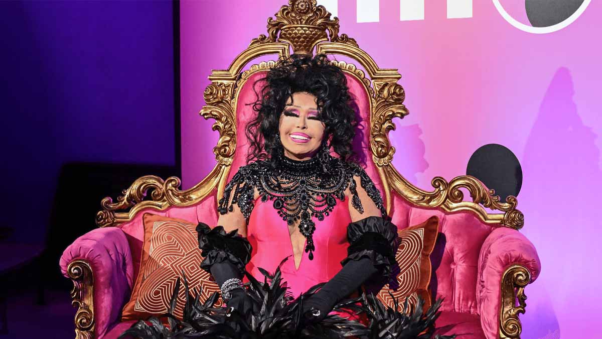 3 yıllık ikna süreci mutlu sonla bitti: Diva Bülent Ersoy’un hayatı film oluyor!