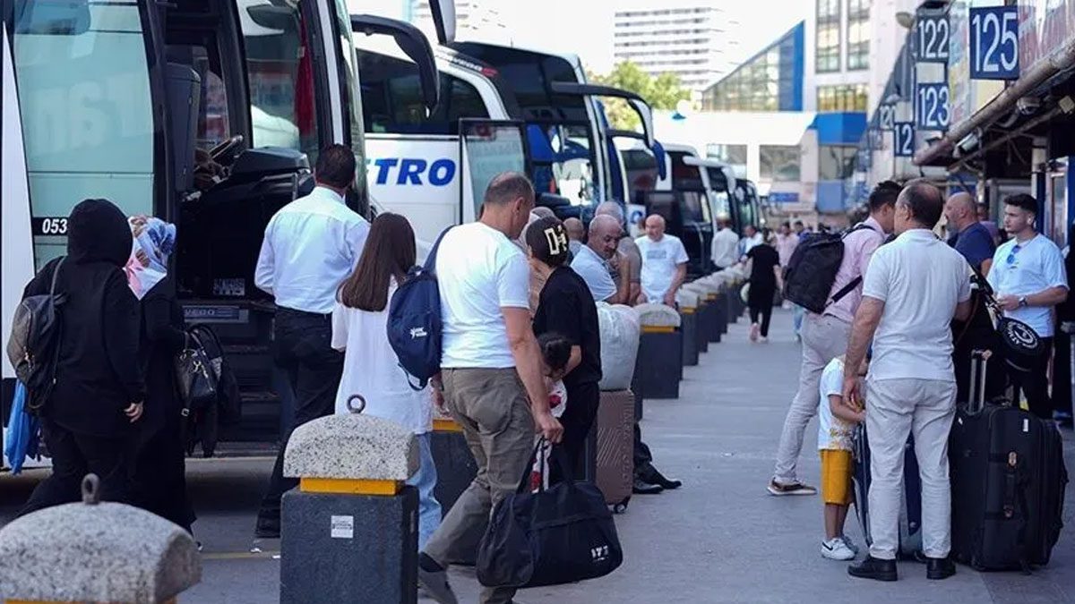 Tatil hayal oldu, akraba evine sığındık: Seyahat harcamaları patlarken konaklama süresi çakıldı