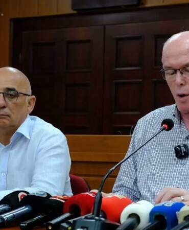 Odunpazarı Belediye Başkanı Kazım Kurt ve meclis üyeleri CHP’den istifa etti
