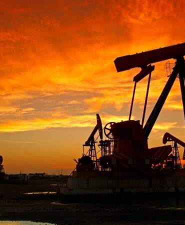 Brent petrol 96 doların üzerine çıktı