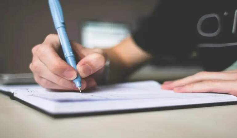Lise kesin kayıtları ne zaman, okula gitmek zorunlu mu? 9. Sınıf kayıt için istenen belgeler