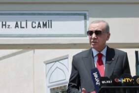 Erdoğan cuma namazını Hz. Ali Camisi’nde kıldı