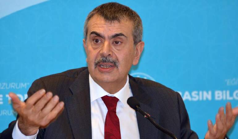Bakan Tekin’den okul temizliği ve güvenliği açıklaması: 2027’de hizmet alımı modeline geçilecek