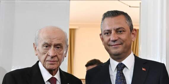 Bahçeli’den Özel’e tebrik telefonu: Hayırlısı olsun