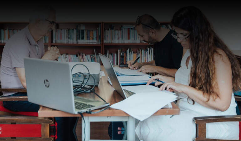Edebiyat jürisi, yapay zeka şüphesiyle ödül vermedi