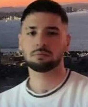 Sahnede şok baskın: Rapçi Uzay Çeşme’de neden gözaltına alındı? Kırmızı bültenle arananlara selam mı gönderdi?