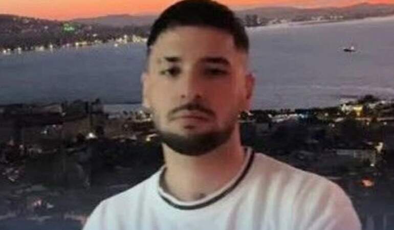 Sahnede şok baskın: Rapçi Uzay Çeşme’de neden gözaltına alındı? Kırmızı bültenle arananlara selam mı gönderdi?