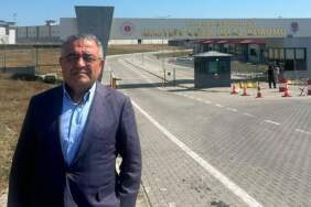 Sezgin Tanrıkulu, Deniz Göktaş ve Mehmet Pehlivan’ı cezaevinde ziyaret etti