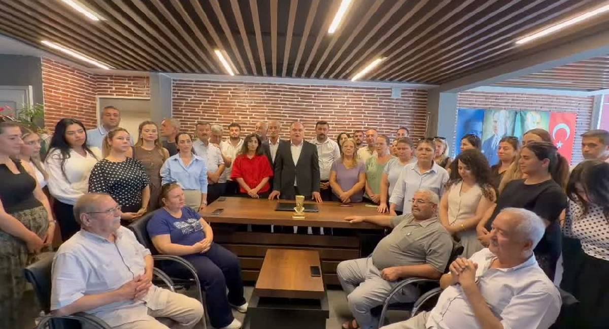 Ceyhan ilçe yönetimi toplu istifa ederek Yeni Parti’ye geçti