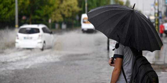 Meteoroloji saat vererek uyardı: Sağanak yağış ve kuvvetli rüzgar bekleniyor