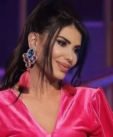 Şarkıcı Hatice’den ünlü isimlere paralı abonelik tepkisi: “Bu kendini pazarlamaktır!”