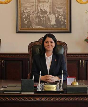 Edirne Belediye Başkanı Filiz Gencan, Yeni Parti’ye geçti