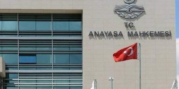 Açık Radyo, lisans iptaline ilişkin hukuki süreci AYM’ye taşıdı