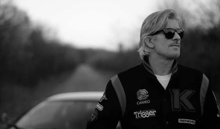 ‘Nightcall’ İle Efsaneleşmişti: Ünlü DJ Kavinsky Paris’te ölü bulundu