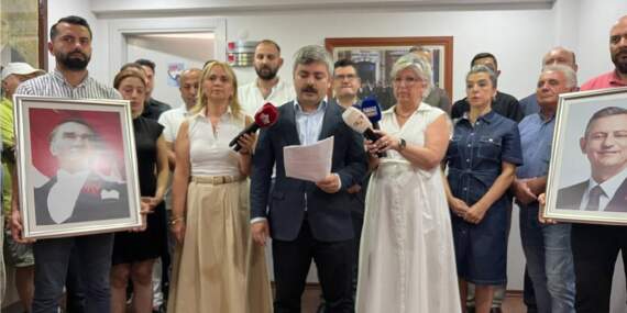 Altınordu İlçe Başkanı Halis Poyraz ve yönetimi CHP’den istifa etti