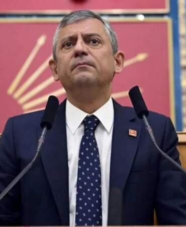Yeni Parti’ye bağış nasıl yapılır? Özgür Özel’den üyelik ve IBAN açıklaması geldi