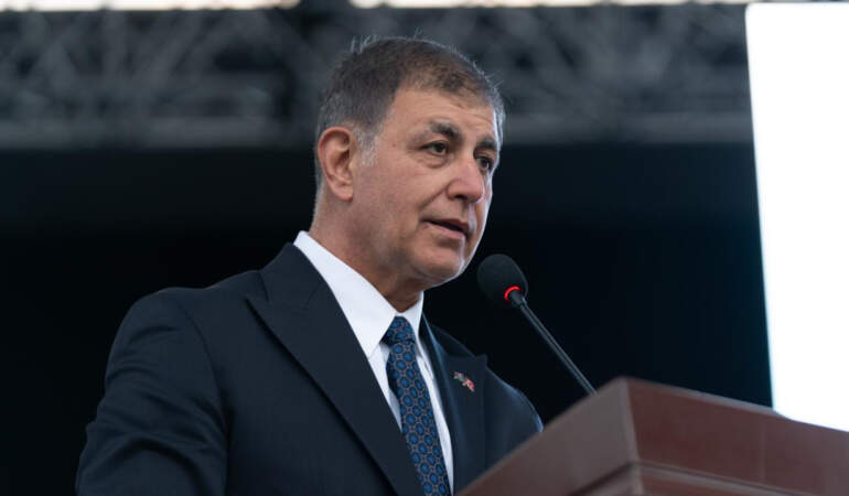 Cemil Tugay’dan Flaş AK Parti Açıklaması