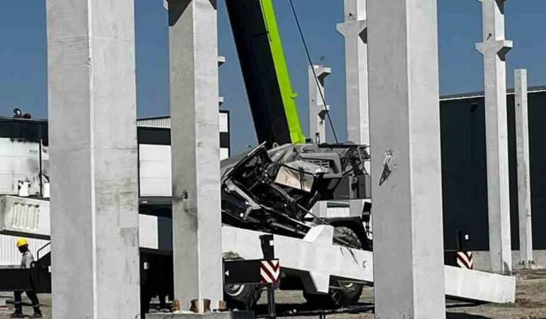 Akyurt’ta Vinç Kazası: Operatör Kurtuldu