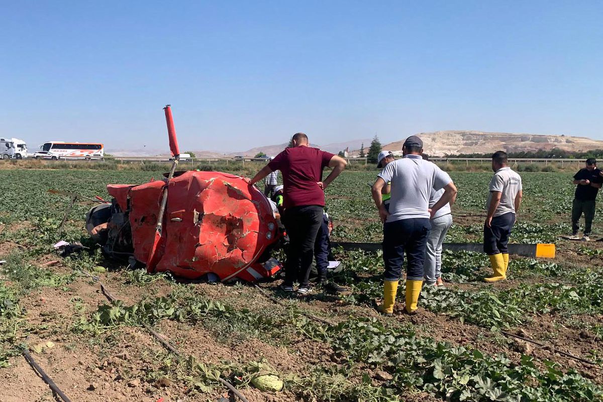 Ankara’da eğitim helikopteri düştü! Bölgeye çok sayıda ekip sevk edildi