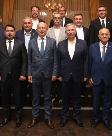 Ankara’yı sarsan iddia: 4 CHP’li belediye başkanı AK Parti’ye geçecek