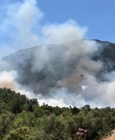 Antalya’da Korkutan Yangın! 9 Helikopter ve 3 Uçak Havalandı