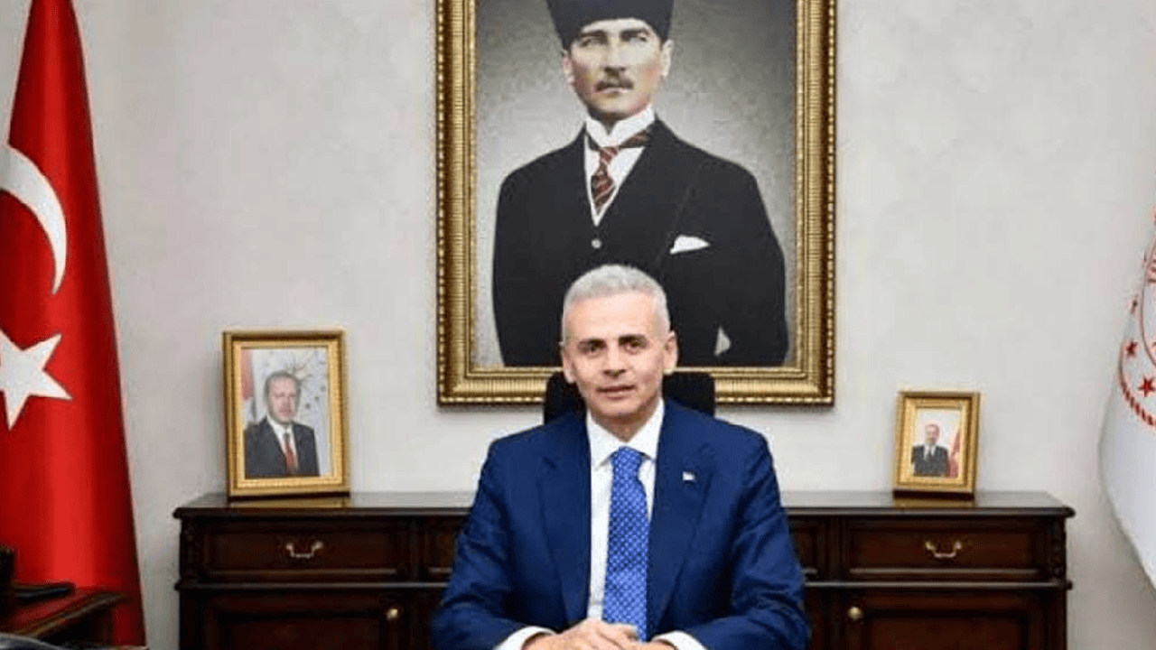 Ardahan Valisi Değişti