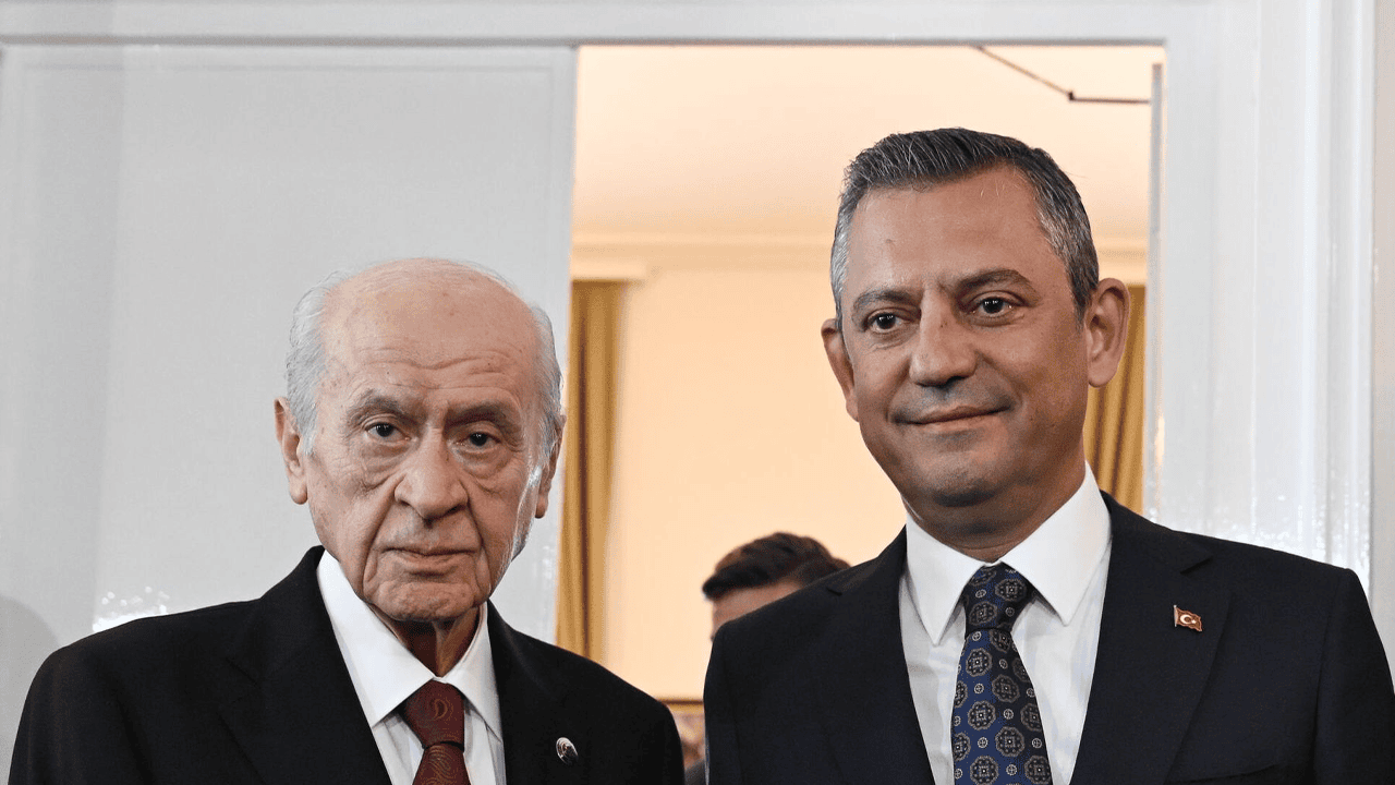 Bahçeli’den Özel’e Tebrik Telefonu: ‘Hayırlısı Olsun’