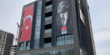 CHP’de Yeni Parti Depremi: İstanbul’da 7 İlçe Başkanı Görevden Alındı