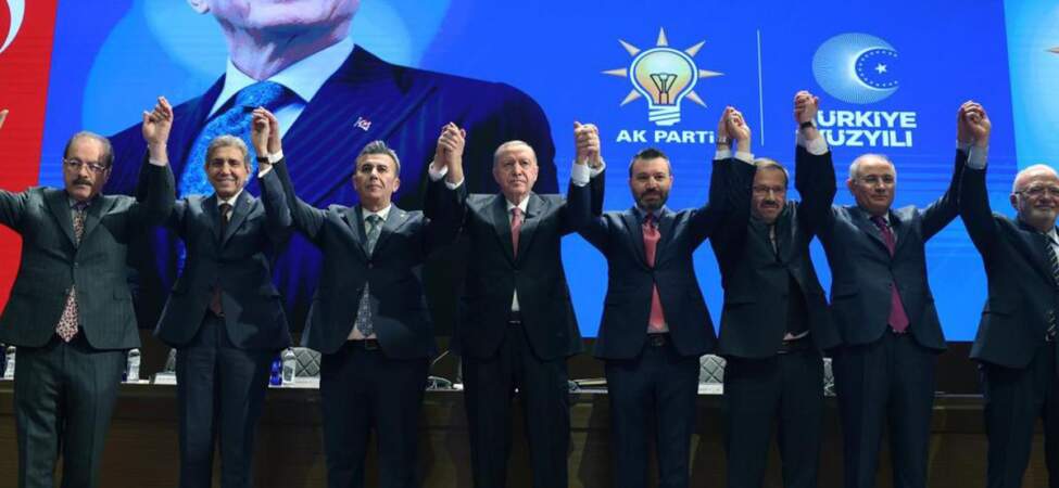 CHP’li başkanlar AK Parti’ye mi katılıyor? Gözler yarınki toplantıda