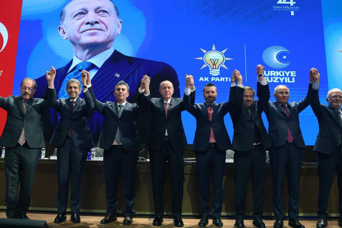 CHP’li başkanlar AK Parti’ye mi katılıyor? Gözler yarınki toplantıda
