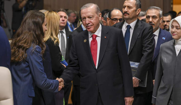 Cumhurbaşkanı Erdoğan NATO Zirvesi’nde Konuştu: ‘Savunma Kısıtlamaları Kalkmalı’