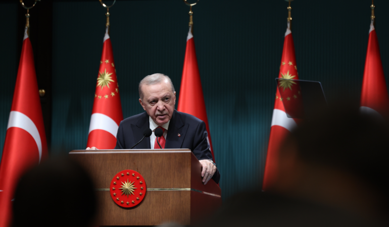 Cumhurbaşkanı Erdoğan’dan Kabine Sonrası Önemli Mesajlar: ‘Terör Engeli Ortadan Kalktığında Türkiye Ekonomisi Yeni Bir Hikaye Yazacak’
