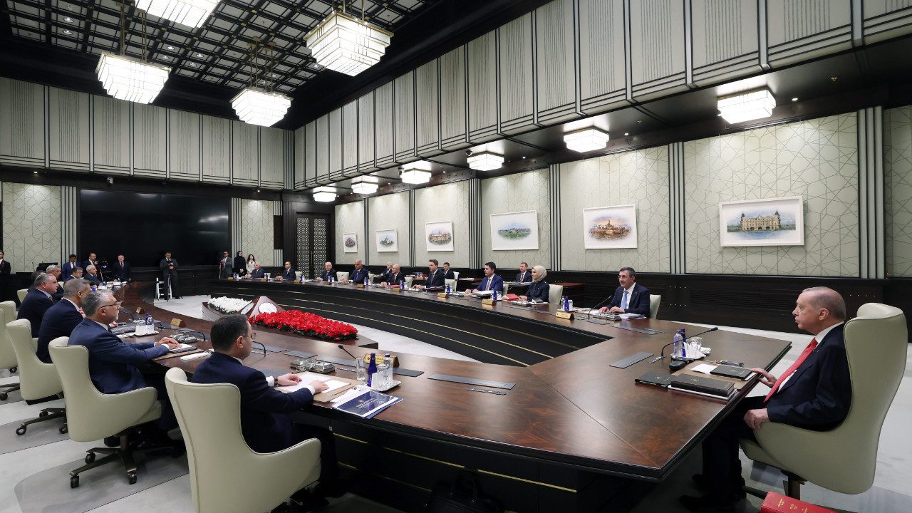 Cumhurbaşkanlığı Kabinesi Cumhurbaşkanı Erdoğan Başkanlığında Toplandı
