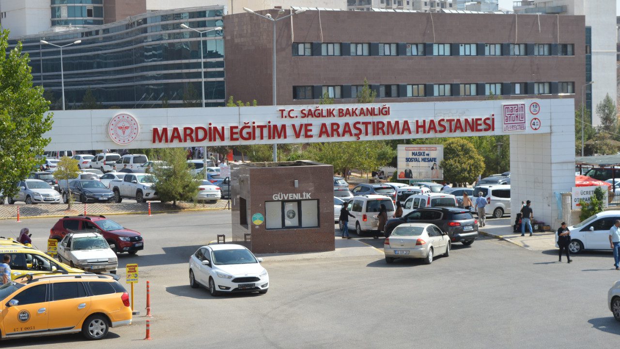 Damda Yatan Çocuğa Yorgun Mermi İsabet Etti