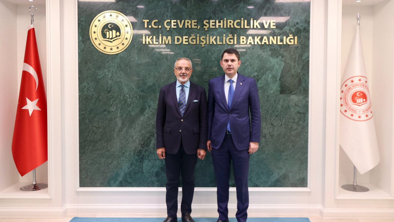 DEM Parti Ağrı Milletvekili Sırrı Sakık Bakan Murat Kurum’u Ziyaret Etti