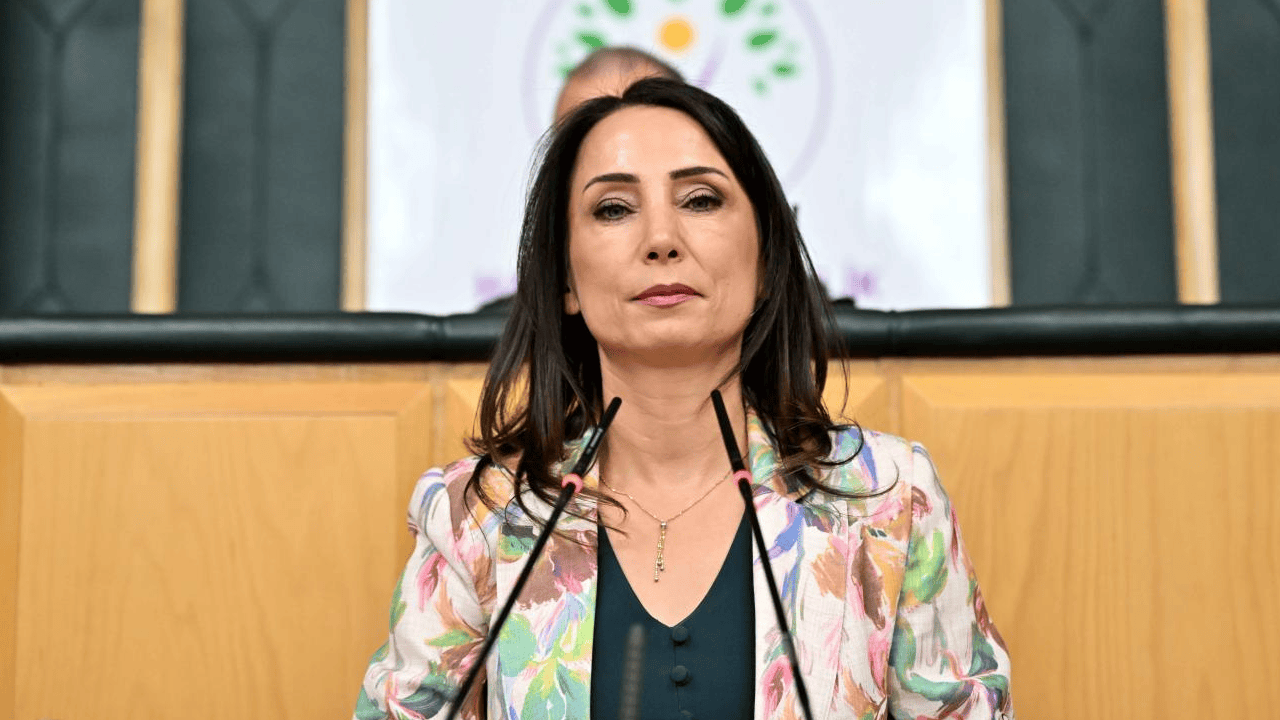DEM Parti’den Çerçeve Yasa Çağrısı, ‘Süreç Uzatılmamalı’