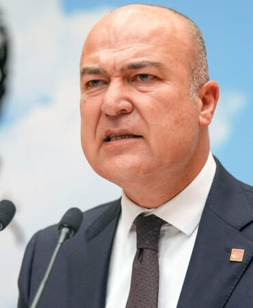 İlk Tuğla Çekildi, Murat Bakan CHP’den İstifa Etti