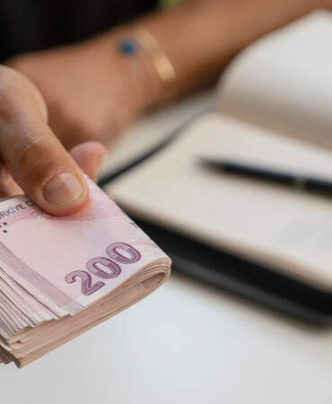 İş Yerinden Dikkat Çeken Karar: Her 10 Dakikada 500 TL Maaş Kesintisi