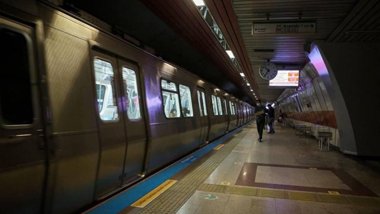 İstanbul’da Metro Seferlerinde Aksama
