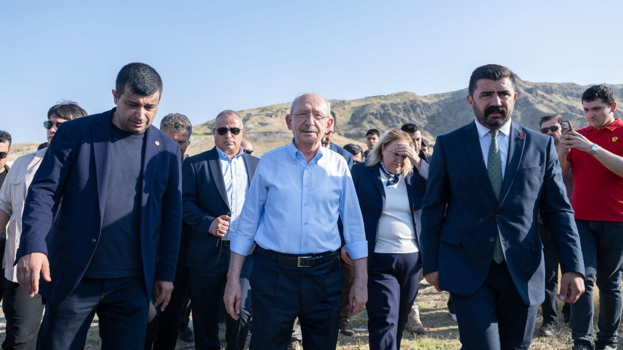 Kılıçdaroğlu, Özgür Özel’in ‘Yeni Parti’ Kararı Hakkında İlk Kez Konuştu: CHP’nin İçindeki Tartışmalar Beni Hiç İlgilendirmiyor