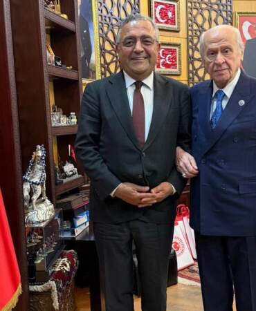 Maka odasında kol kola poz! Bahçeli, Sezgin Tanrıkulu’nu ağırladı