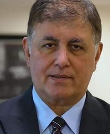 İzmir Büyükşehir Belediye Başkanı Cemil Tugay CHP’den İstifa Etti