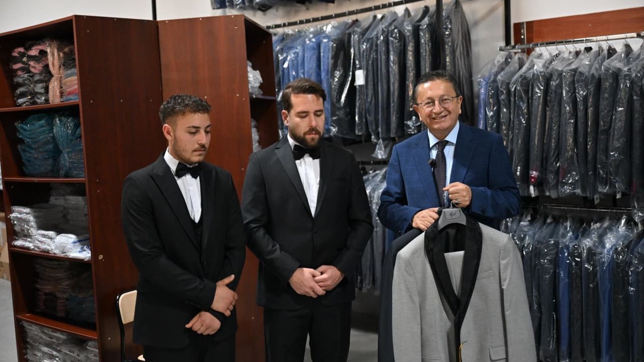 Başkan Tiryaki: “Evlenecek Çiftlerimizi Altındağ’a Bekliyoruz”