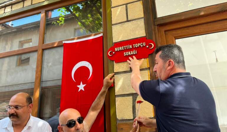 “Nurettin Topçu Sokağı” Kemaliye’de Açıldı