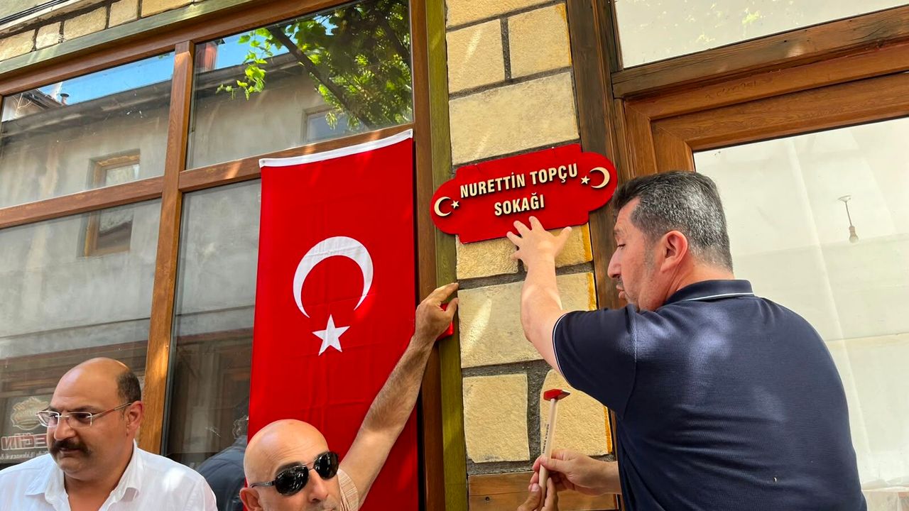 “Nurettin Topçu Sokağı” Kemaliye’de Açıldı