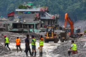 Nepal’de Sel Felaketi: Ölü Sayısı 794’e Çıktı